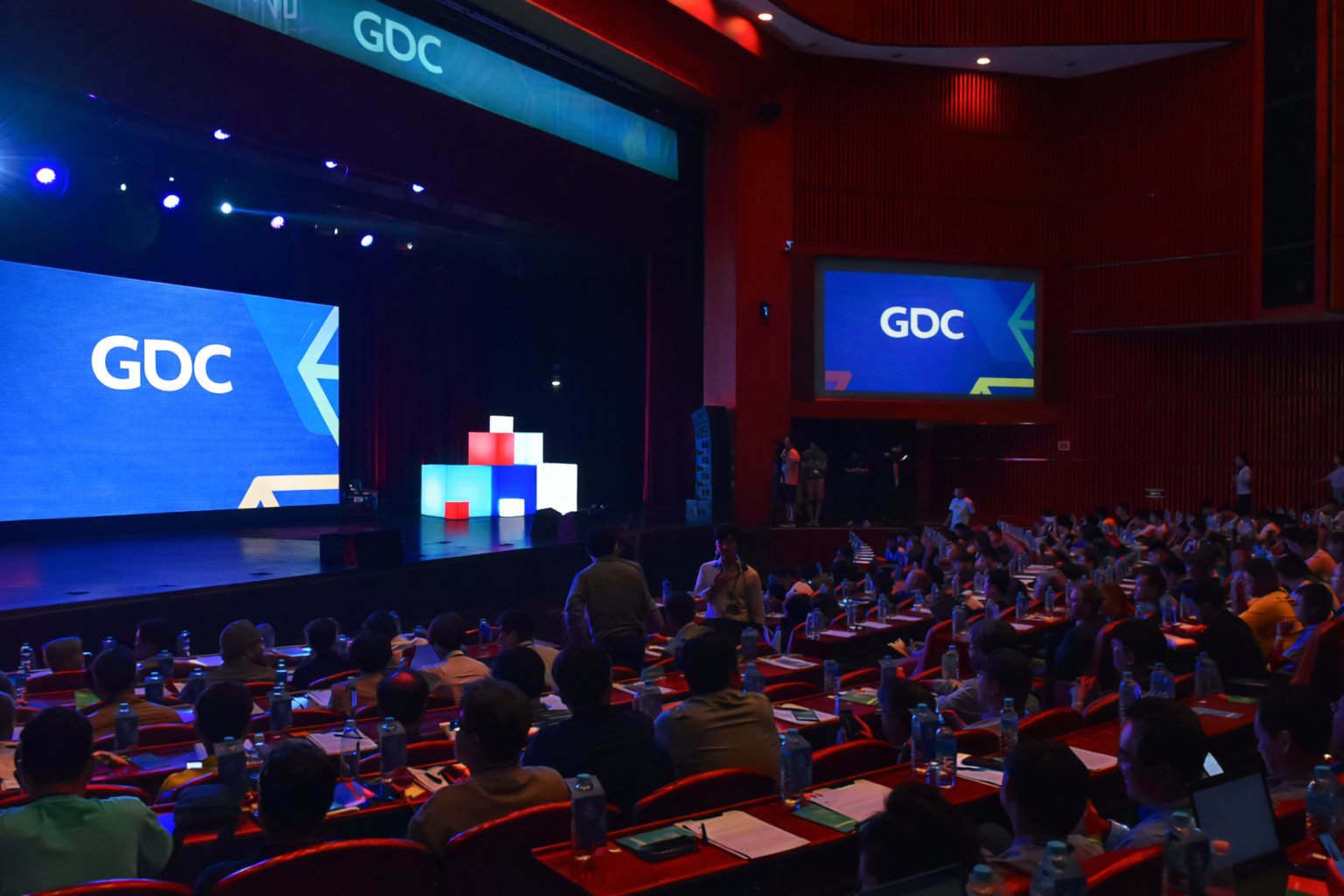 GDC_auditorium_conference