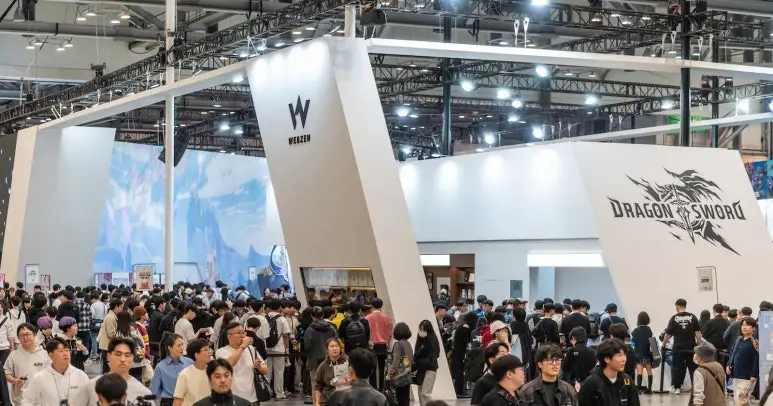 Korean game show G-STAR Korea webzen booth, gameshow booth trend w slope for brand identity