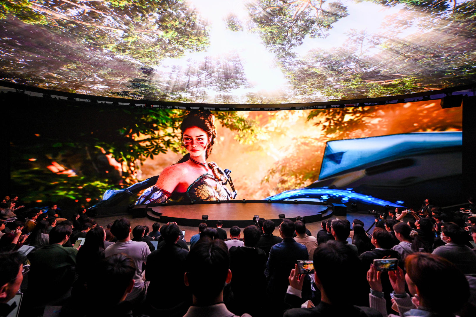 full screen dome style panorama style LED Cinema